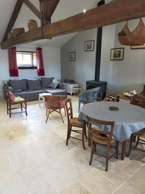 Villa La Bergerie De Genouse à Marnay  Extérieur photo